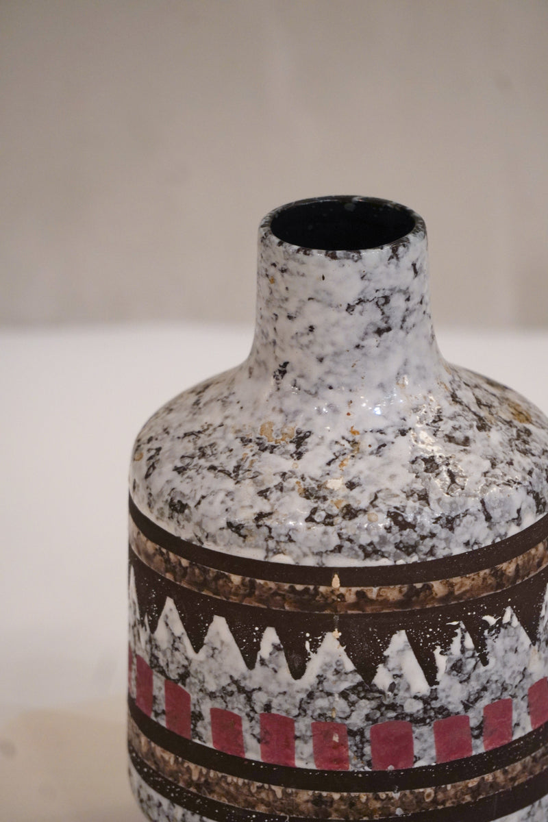 Fat Lava<br>セラミック フラワーベース <br>bob's box - ヴィンテージ SHARK ATTACK