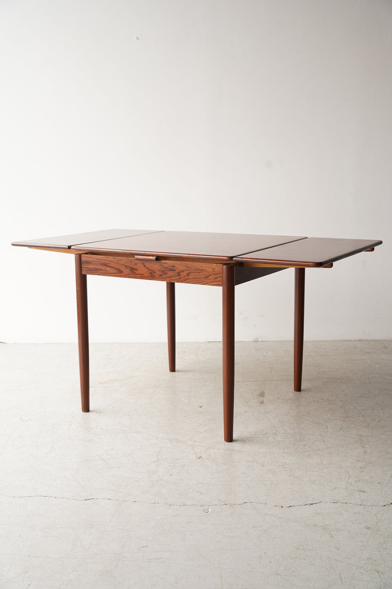 エクステンション ダイニングテーブル<br>大阪店 - ヴィンテージ SHARK ATTACK