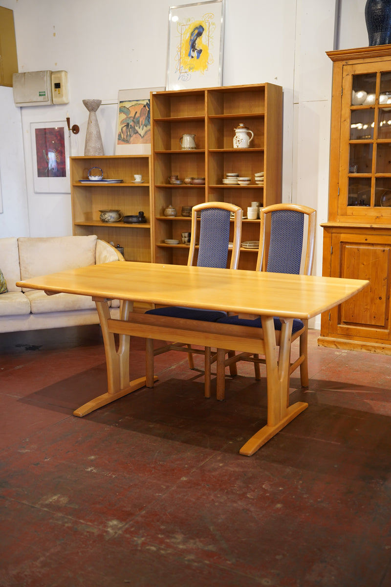 ダイニングテーブル <br> 大和店 - ヴィンテージ SHARK ATTACK