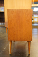 オークウッド サイドボード/キャビネット <br> cerote antiques - ヴィンテージ SHARK ATTACK