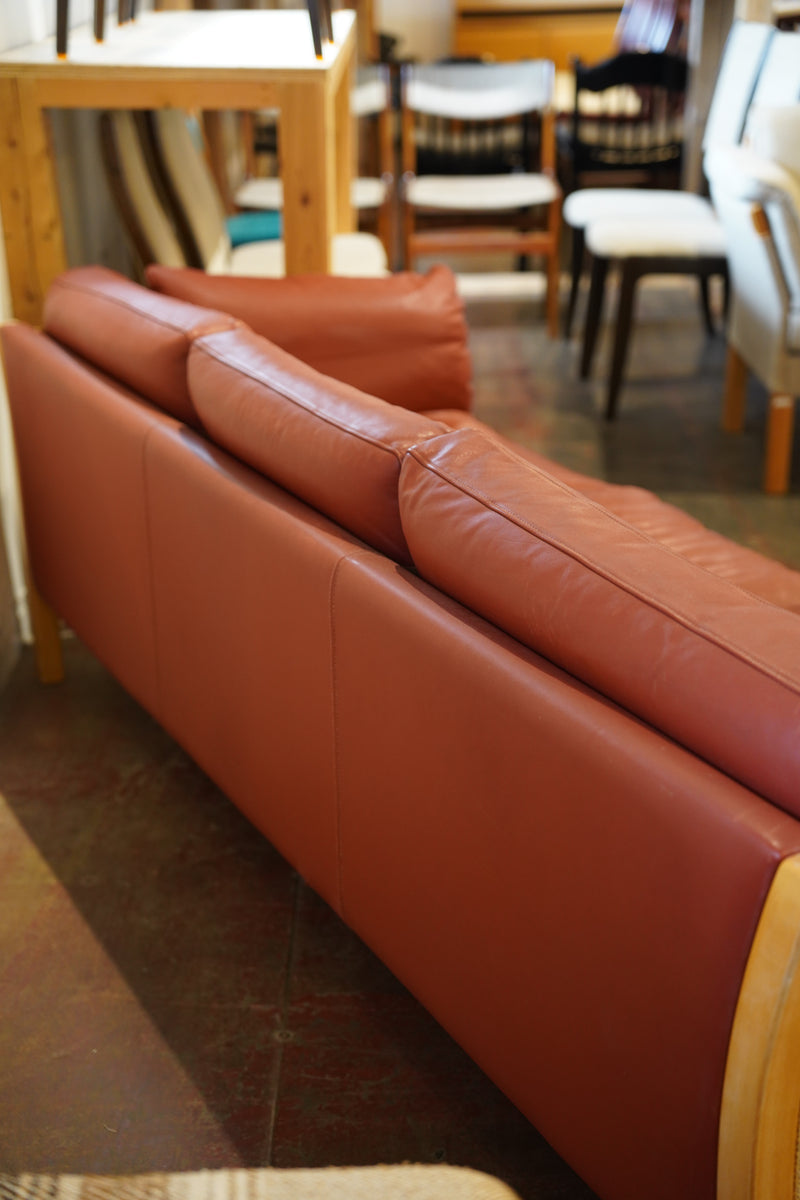 レザー 3シーターソファ <br> 大和店 - ヴィンテージ SHARK ATTACK