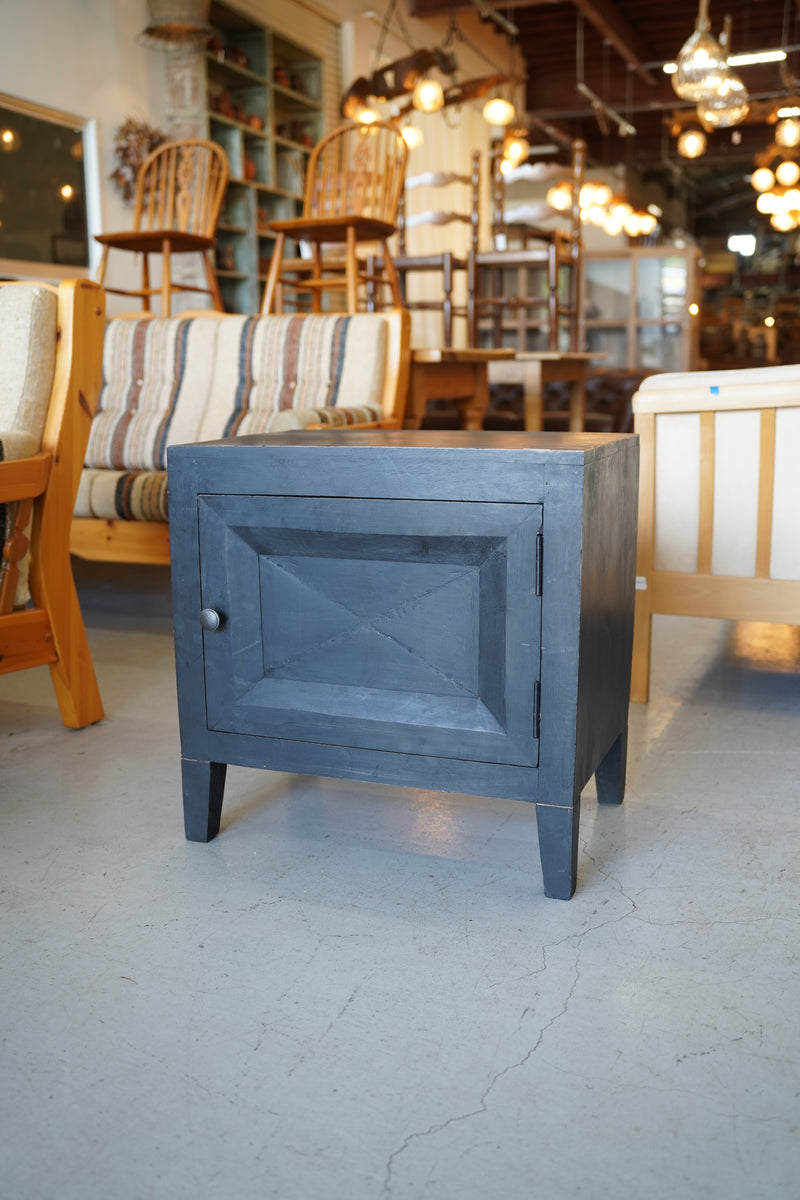 ウッド キャビネット <br> 大和店 - ヴィンテージ SHARK ATTACK