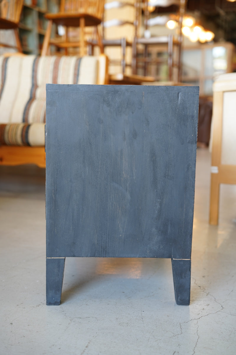 ウッド キャビネット <br> 大和店 - ヴィンテージ SHARK ATTACK