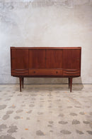 Uldum Møbelfabrik社 Johannes Andersen <br>サイドボード<br>1960's , Denmark <br>大和店 - ヴィンテージ SHARK ATTACK