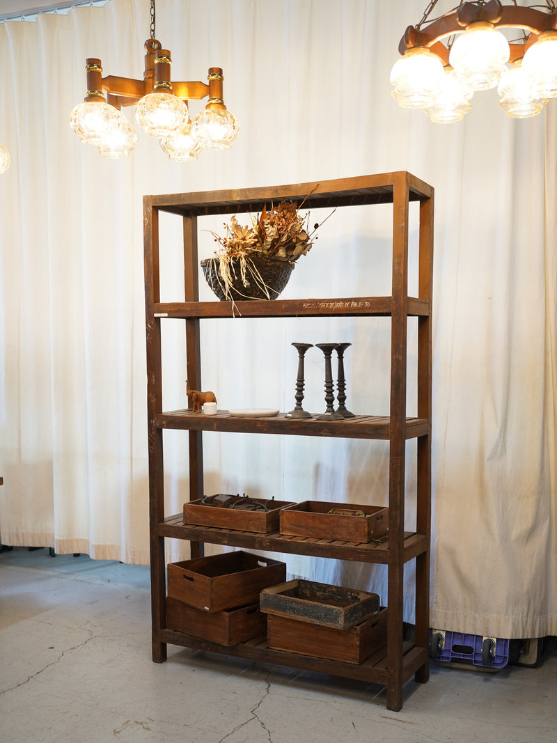 チークウッド オープンシェルフ <br> 大和店 - ヴィンテージ SHARK ATTACK