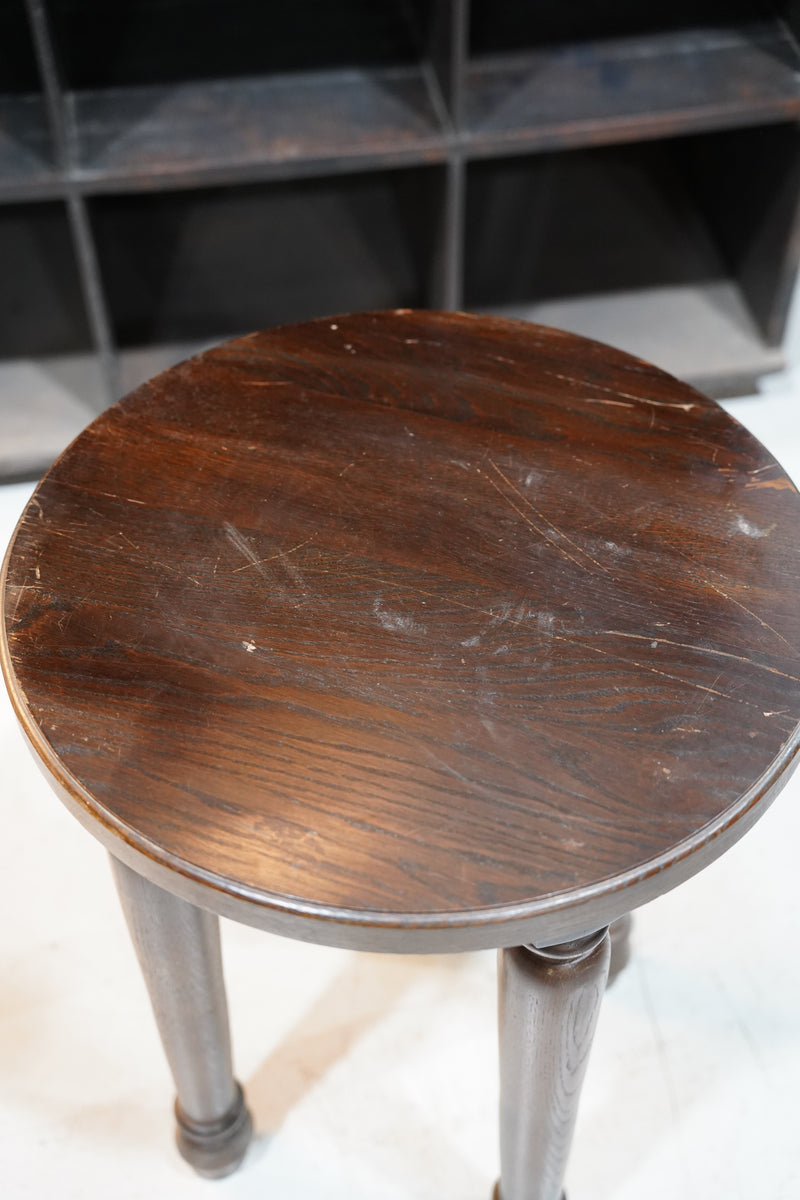 ウッド サイドテーブル<br>大和店 - ヴィンテージ SHARK ATTACK