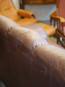 レザー 2シーターソファ <br> 大和店 - ヴィンテージ SHARK ATTACK