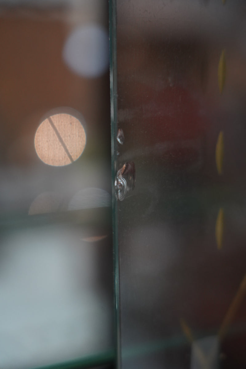 キャビネット <br>大和店 - ヴィンテージ SHARK ATTACK