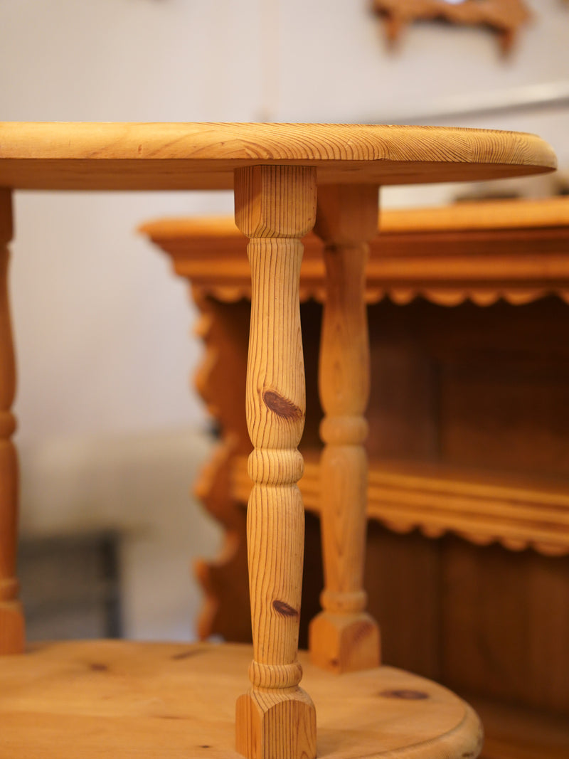 パインウッド シェルフ <br> 大和店 - ヴィンテージ SHARK ATTACK