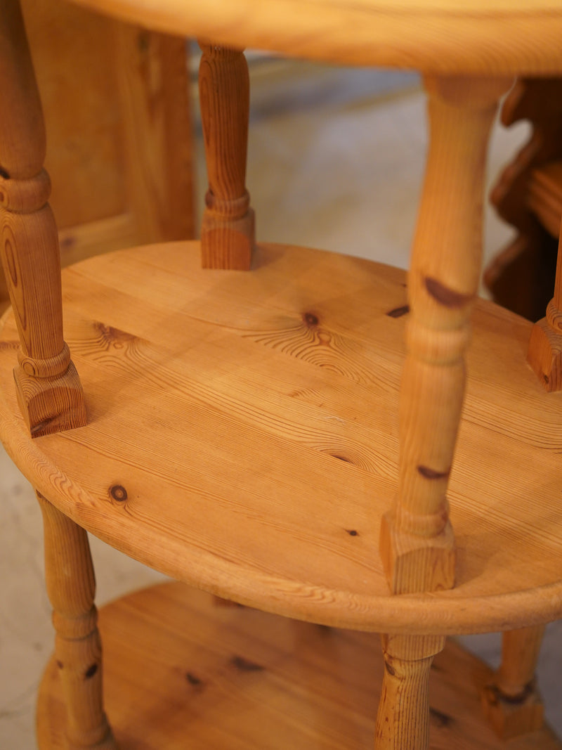 パインウッド シェルフ <br> 大和店 - ヴィンテージ SHARK ATTACK