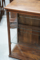 チークウッド × ガラス ショーケース/シェルフ<br>大和店 - ヴィンテージ SHARK ATTACK