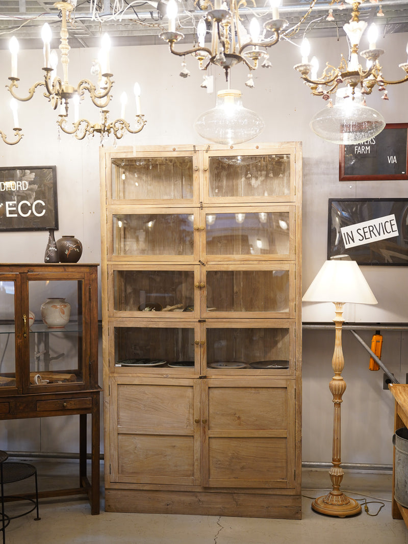 チークウッド キャビネット/カップボード <br> 大和店 - ヴィンテージ SHARK ATTACK