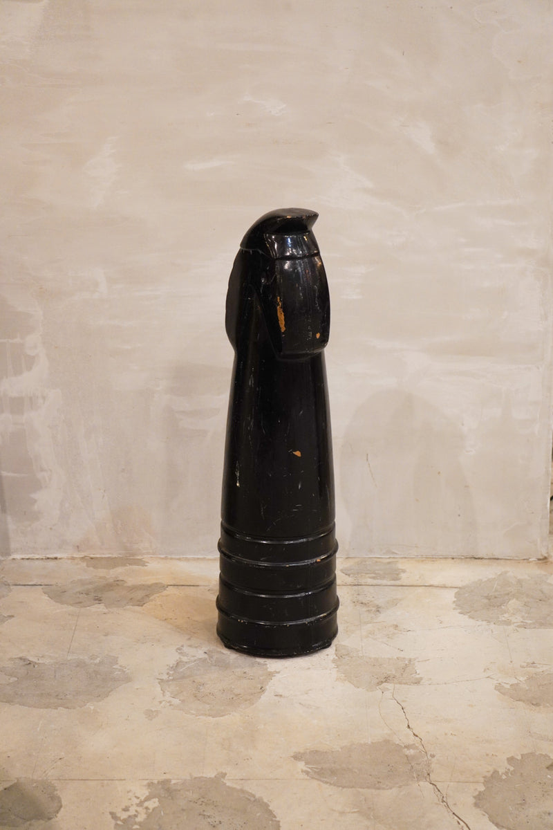 大型チェス オブジェ "ナイト"<br>cerote antiques - ヴィンテージ SHARK ATTACK