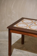 タイルトップ コーヒーテーブル<br>1960-70's , Denmark <br>bob's box - ヴィンテージ SHARK ATTACK