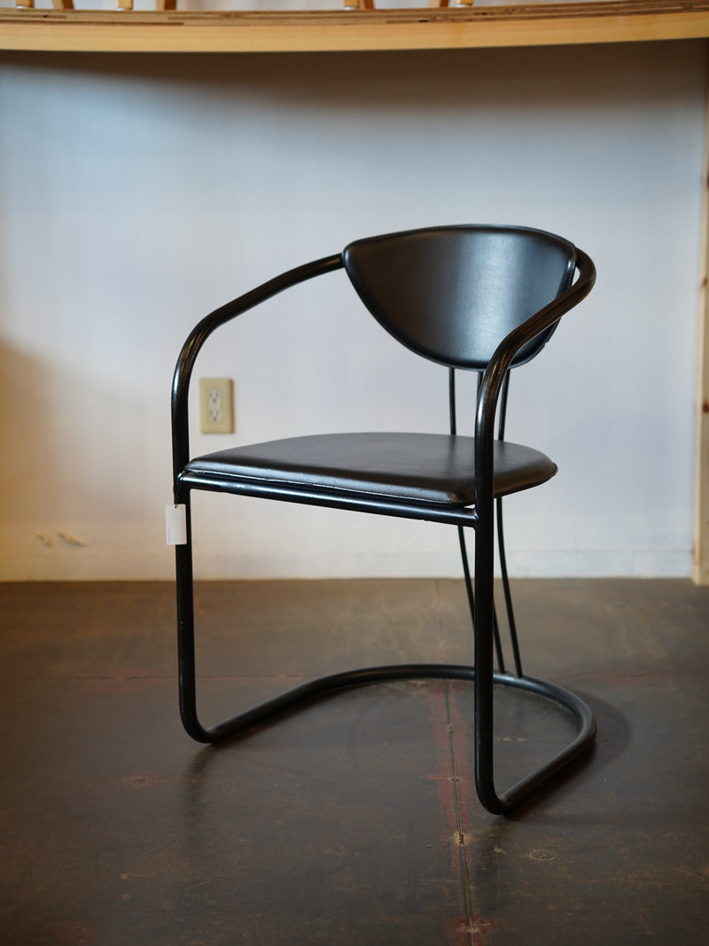 ダイニングチェア <br> cerote antiques - ヴィンテージ SHARK ATTACK