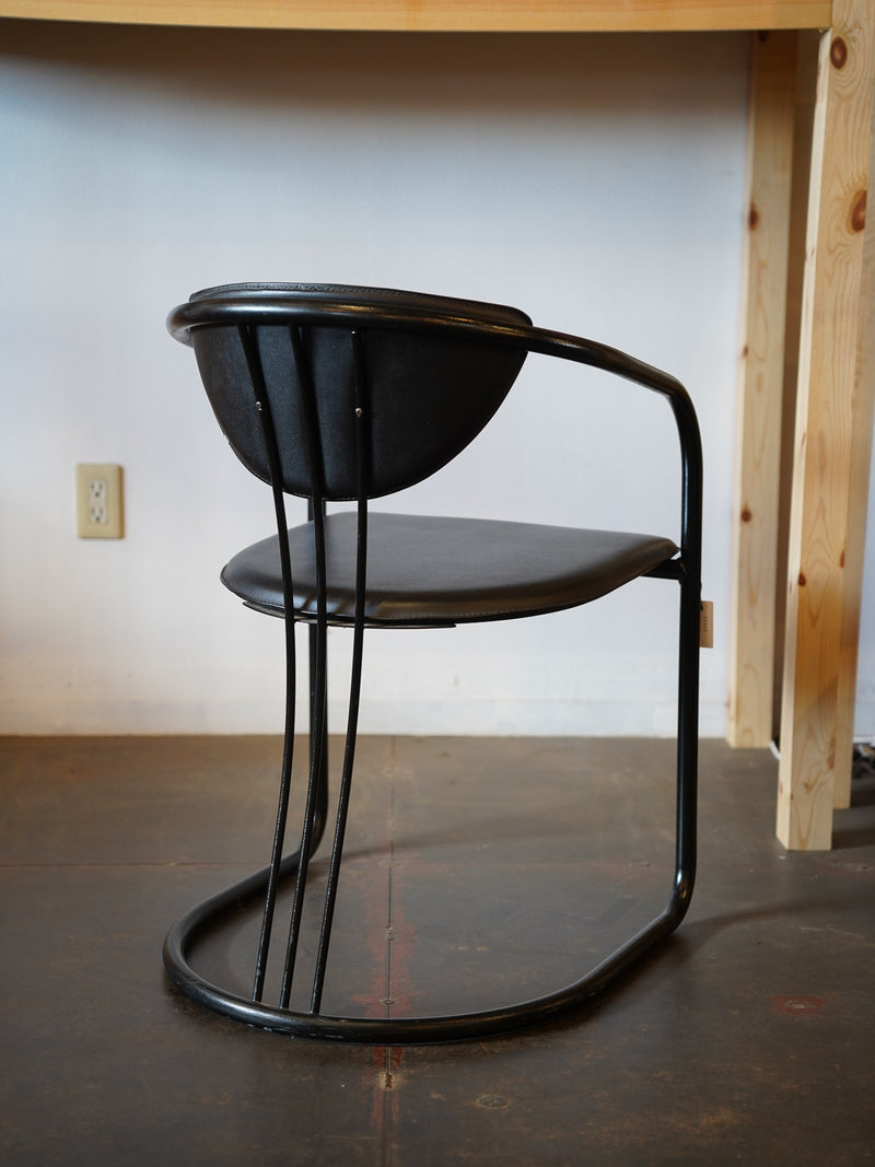 ダイニングチェア <br> cerote antiques - ヴィンテージ SHARK ATTACK