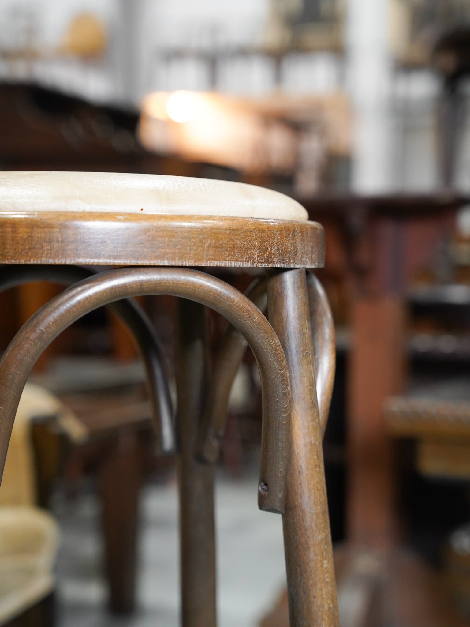 オークウッド ハイスツール - cerote antiques