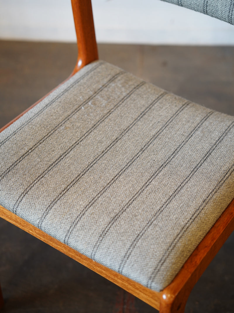 ダイニングチェア <br> 大和店 - ヴィンテージ SHARK ATTACK