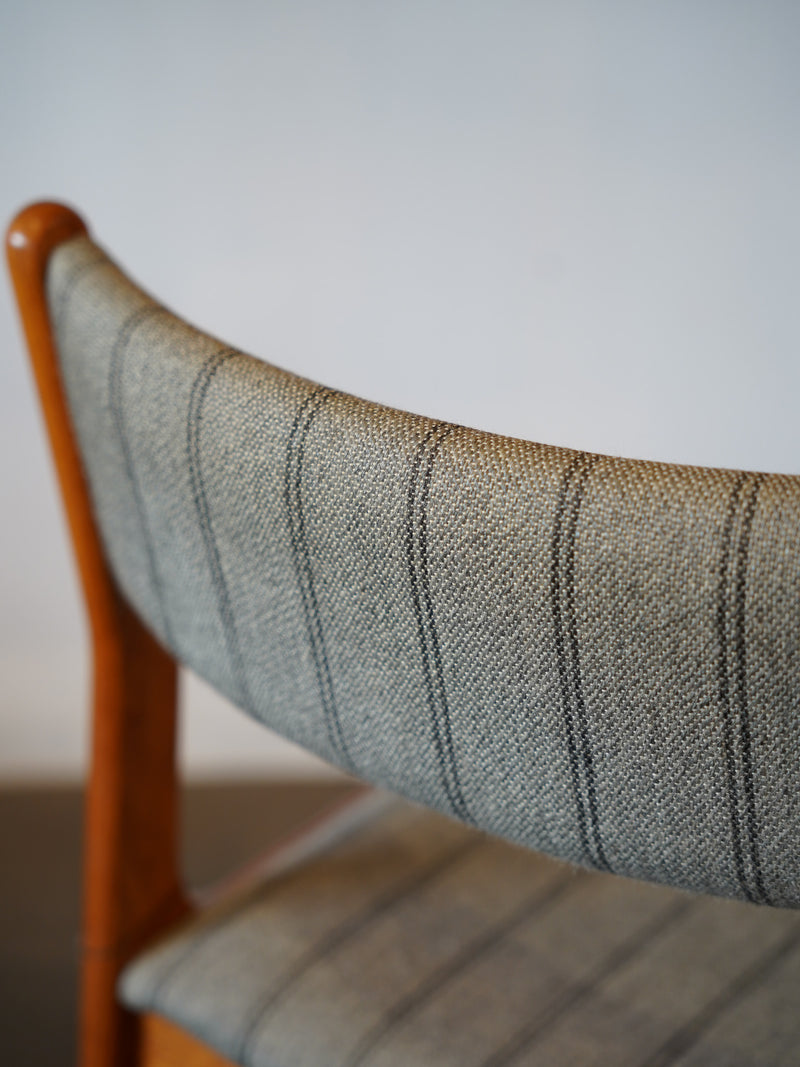 ダイニングチェア <br> 大和店 - ヴィンテージ SHARK ATTACK