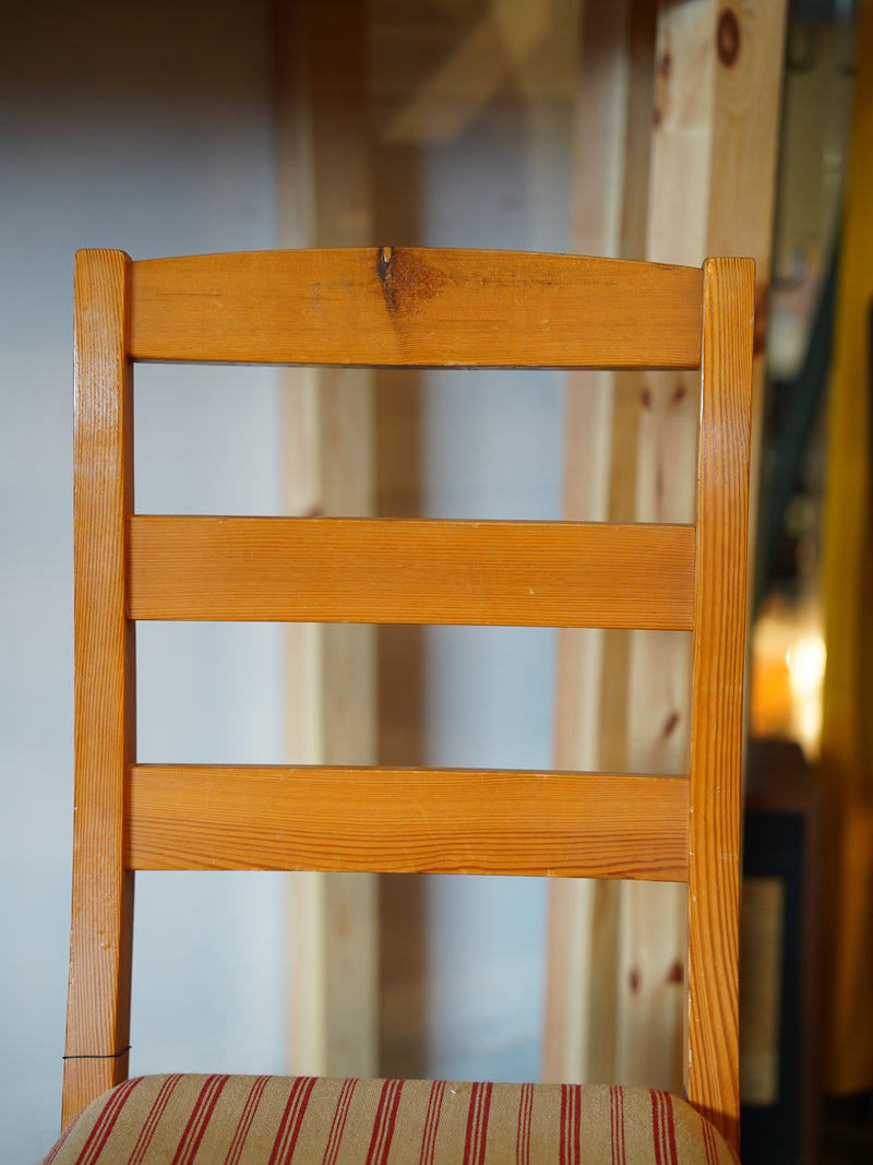 ダイニングチェア <br> 大和店 - ヴィンテージ SHARK ATTACK