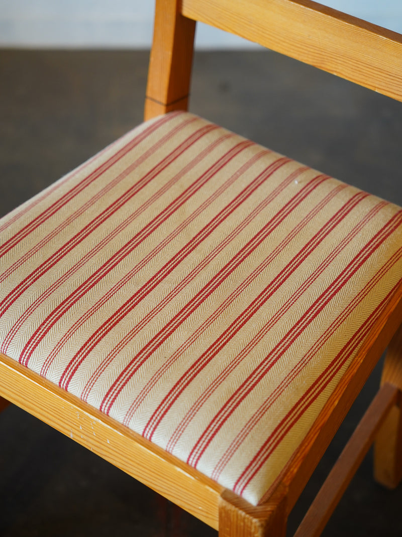 ダイニングチェア <br> 大和店 - ヴィンテージ SHARK ATTACK