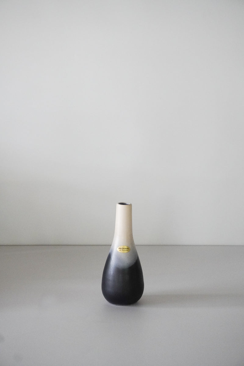 Otto Keramik <br>Vase 2602 <br>Otto Keramik Tokyo・大阪店・大和店・TAMAGAWA BASE - ヴィンテージ SHARK ATTACK