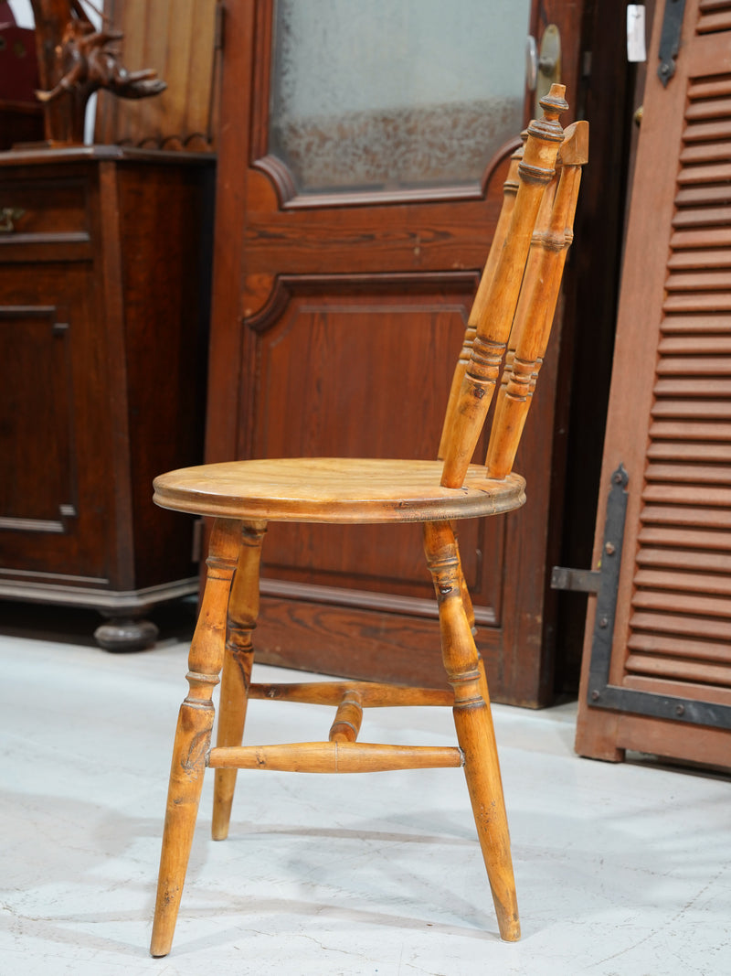 スティックバック ウィンザーチェア <br> 大和店 - ヴィンテージ SHARK ATTACK