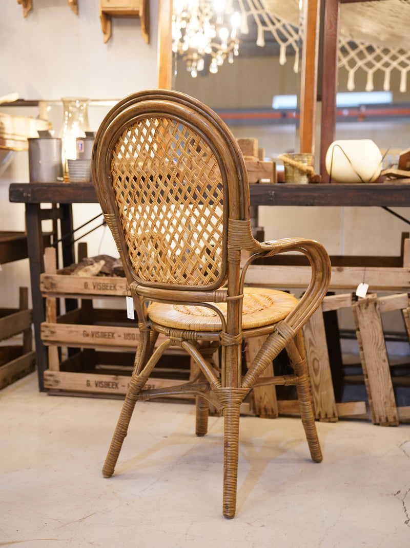 ラタン アームチェア <br> 大和店 - ヴィンテージ SHARK ATTACK