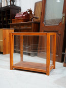 ガラスショーケース <br> 大和店 - ヴィンテージ SHARK ATTACK