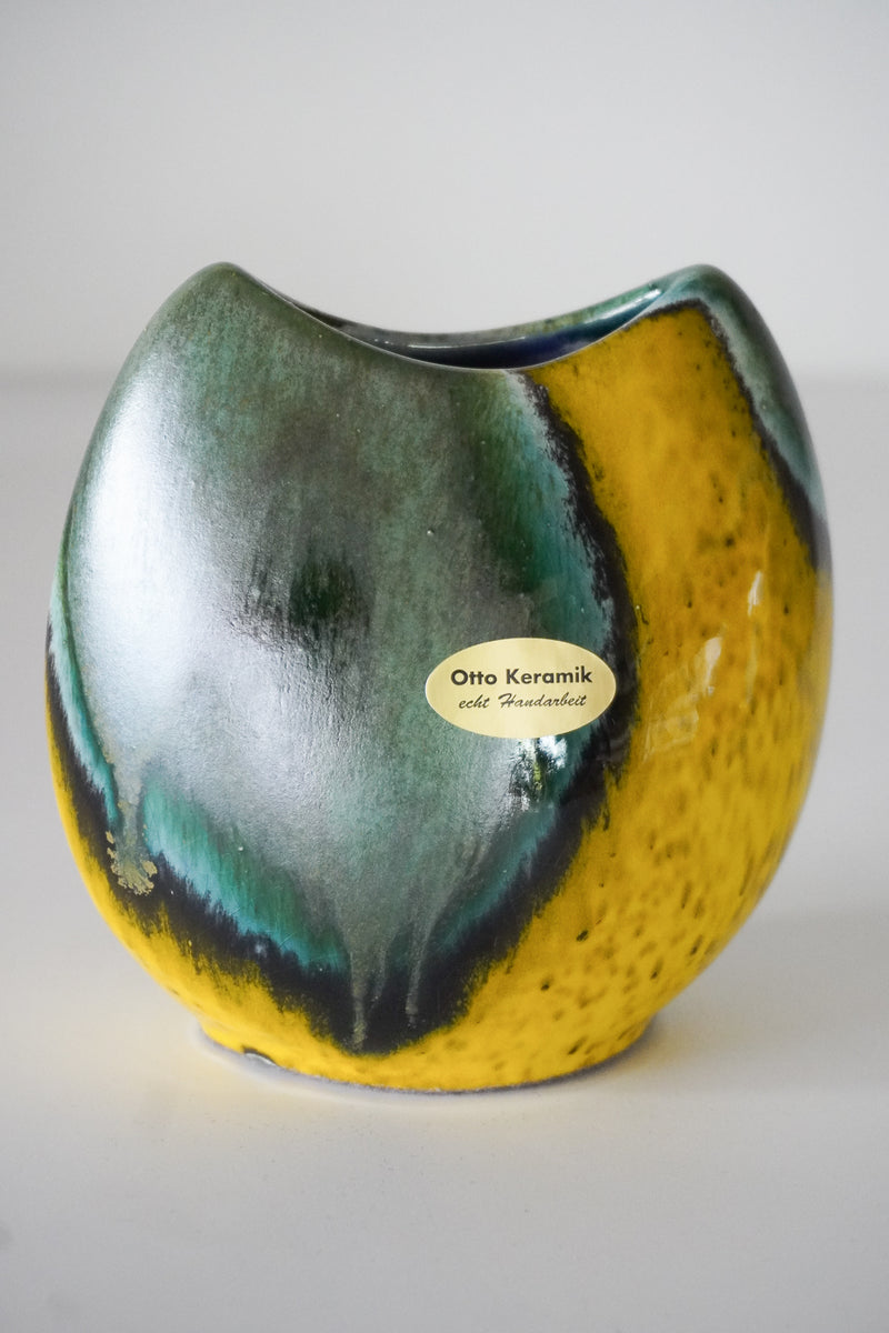 Otto Keramik <br>Vase 2841 <br>Otto Keramik Tokyo・大阪店・reload店 - ヴィンテージ SHARK ATTACK