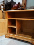 オークウッド サイドボード <br> 大和店 - ヴィンテージ SHARK ATTACK