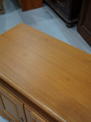 オークウッド サイドボード <br> 大和店 - ヴィンテージ SHARK ATTACK