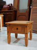 ウッドサイドテーブル <br> 大和店 - ヴィンテージ SHARK ATTACK