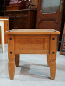 ウッドサイドテーブル <br> 大和店 - ヴィンテージ SHARK ATTACK