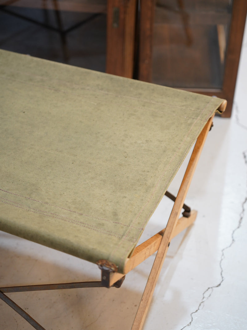 フォールディングベッド/ベンチ <br> 大和店 - ヴィンテージ SHARK ATTACK