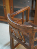 ウッド アームチェア <br> 大和店 - ヴィンテージ SHARK ATTACK