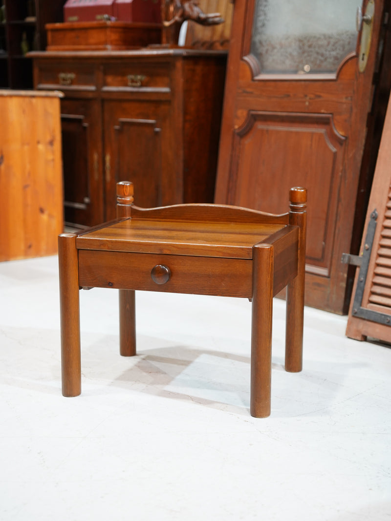 ウッドナイトスタンド <br> 大和店 - ヴィンテージ SHARK ATTACK