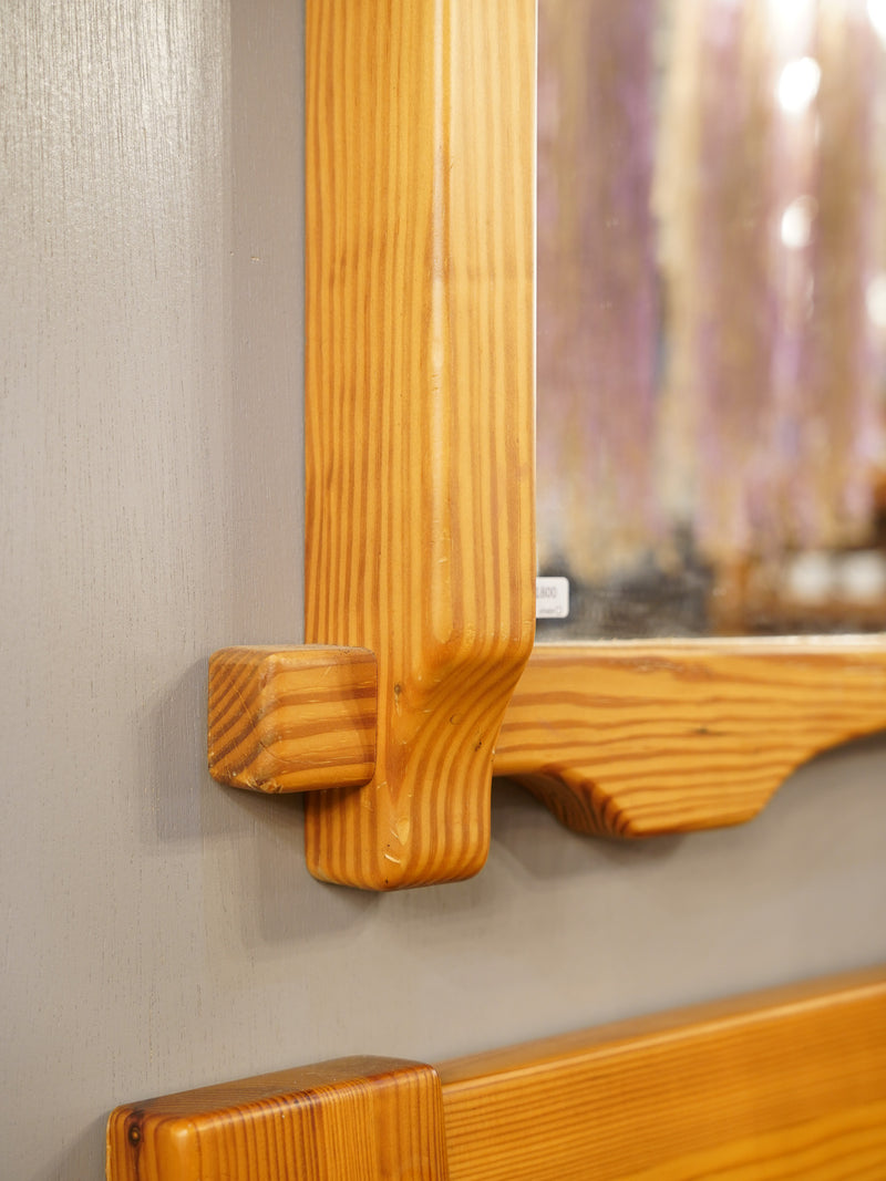 パインウッド ウォールミラー <br> bob`s box - ヴィンテージ SHARK ATTACK