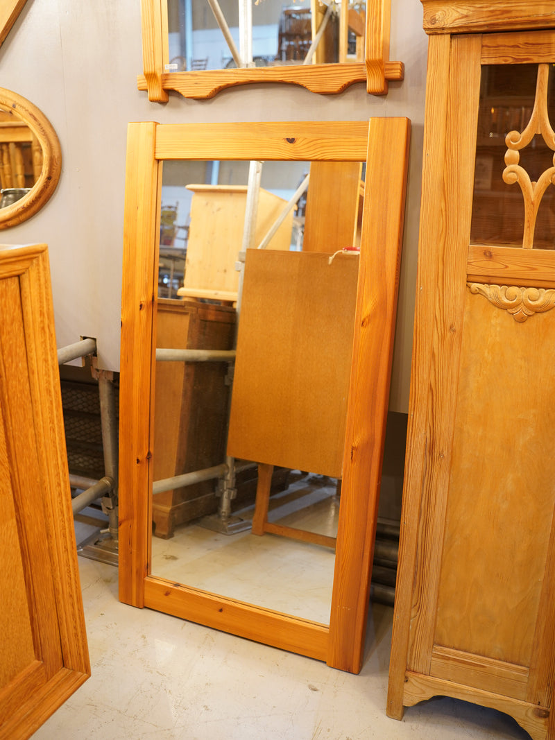 ウォールミラー<br>大和店 - ヴィンテージ SHARK ATTACK