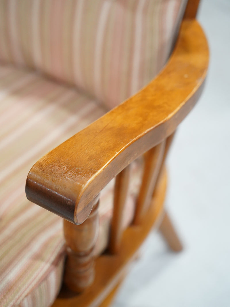 ファブリックアームチェア<br> 大和店、大阪店 - ヴィンテージ SHARK ATTACK