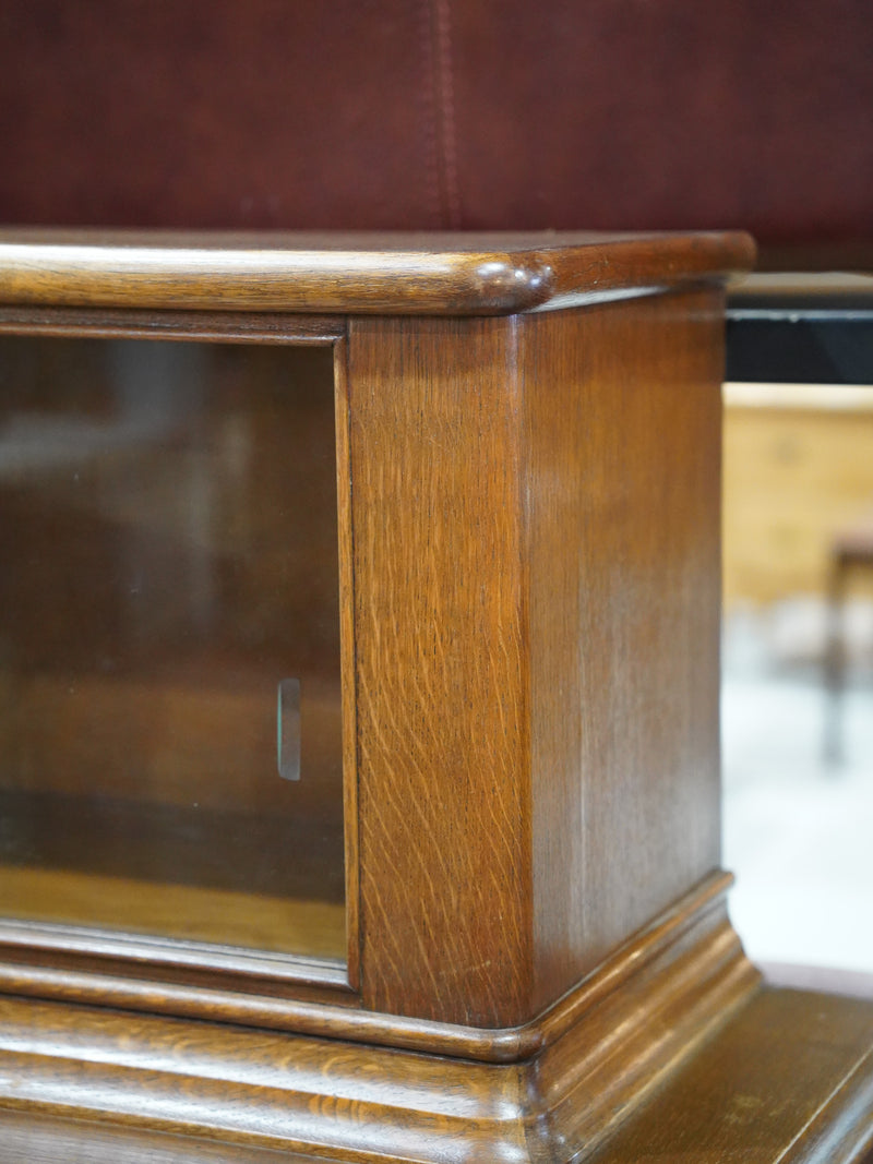 ウッドサイドボード<br> 大和店 - ヴィンテージ SHARK ATTACK