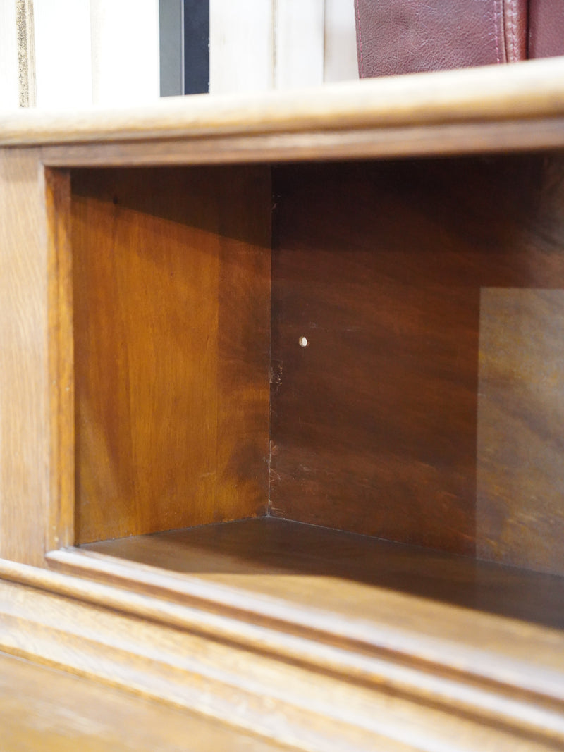 ウッドサイドボード<br> 大和店 - ヴィンテージ SHARK ATTACK