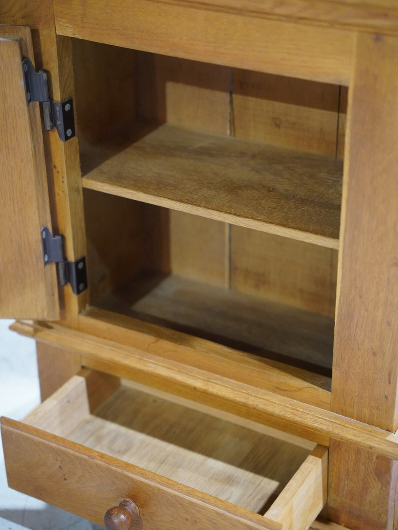 ウッドミニキャビネット<br> 大和店 - ヴィンテージ SHARK ATTACK