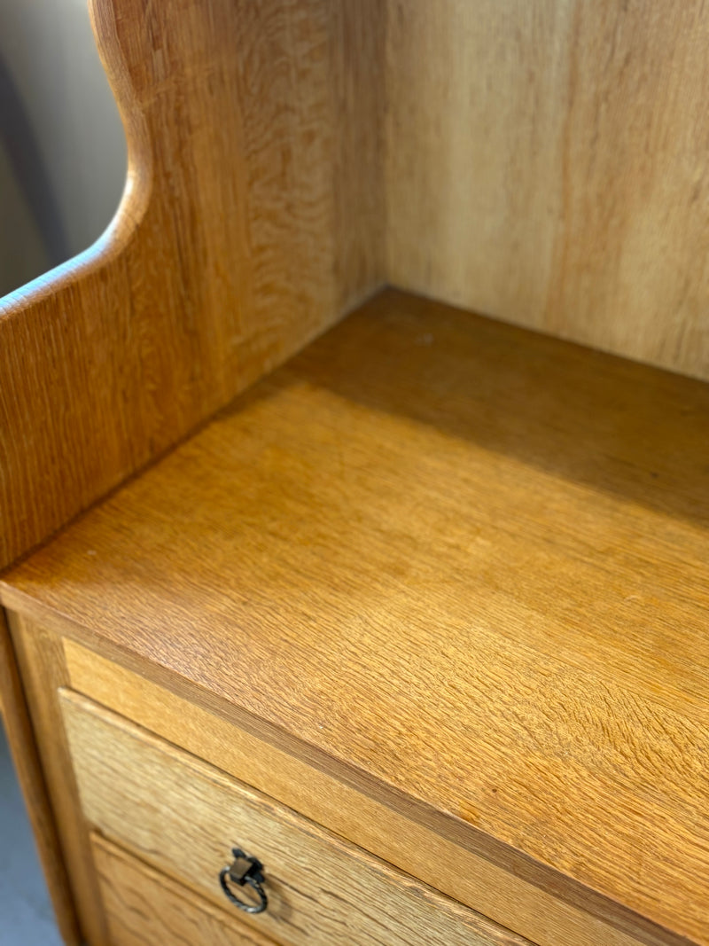 オークウッド シェルフ/キャビネット <br>大阪店 - ヴィンテージ SHARK ATTACK