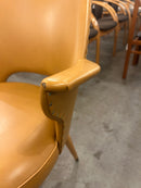 レザー アームチェア <br>大阪店 - ヴィンテージ SHARK ATTACK