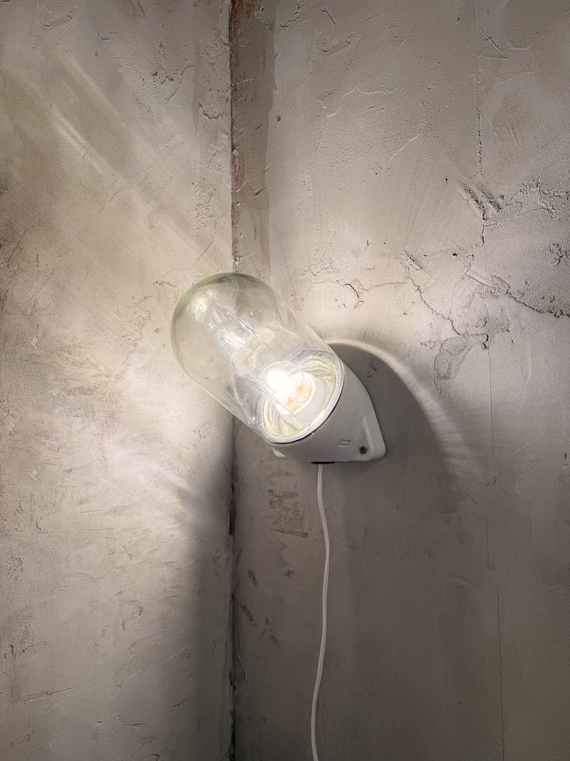 ヴィンテージ　照明　天井シャークアタック LIGHTING