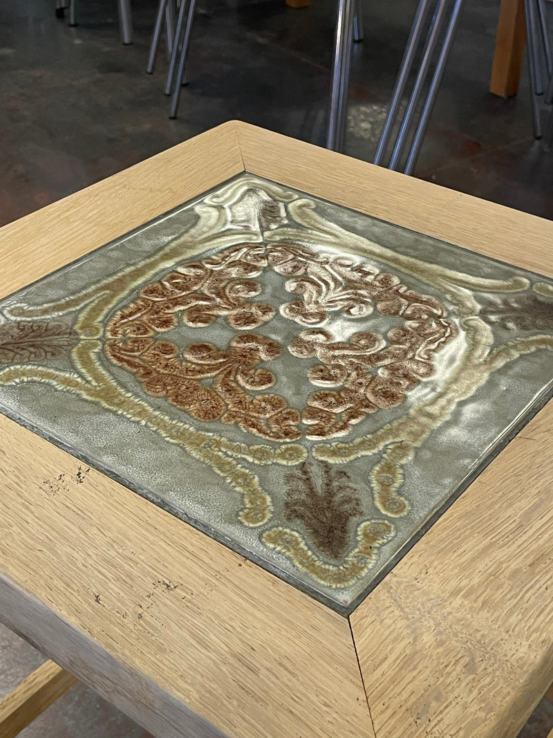 オークウッド タイルトップサイドテーブル <br> 大和店