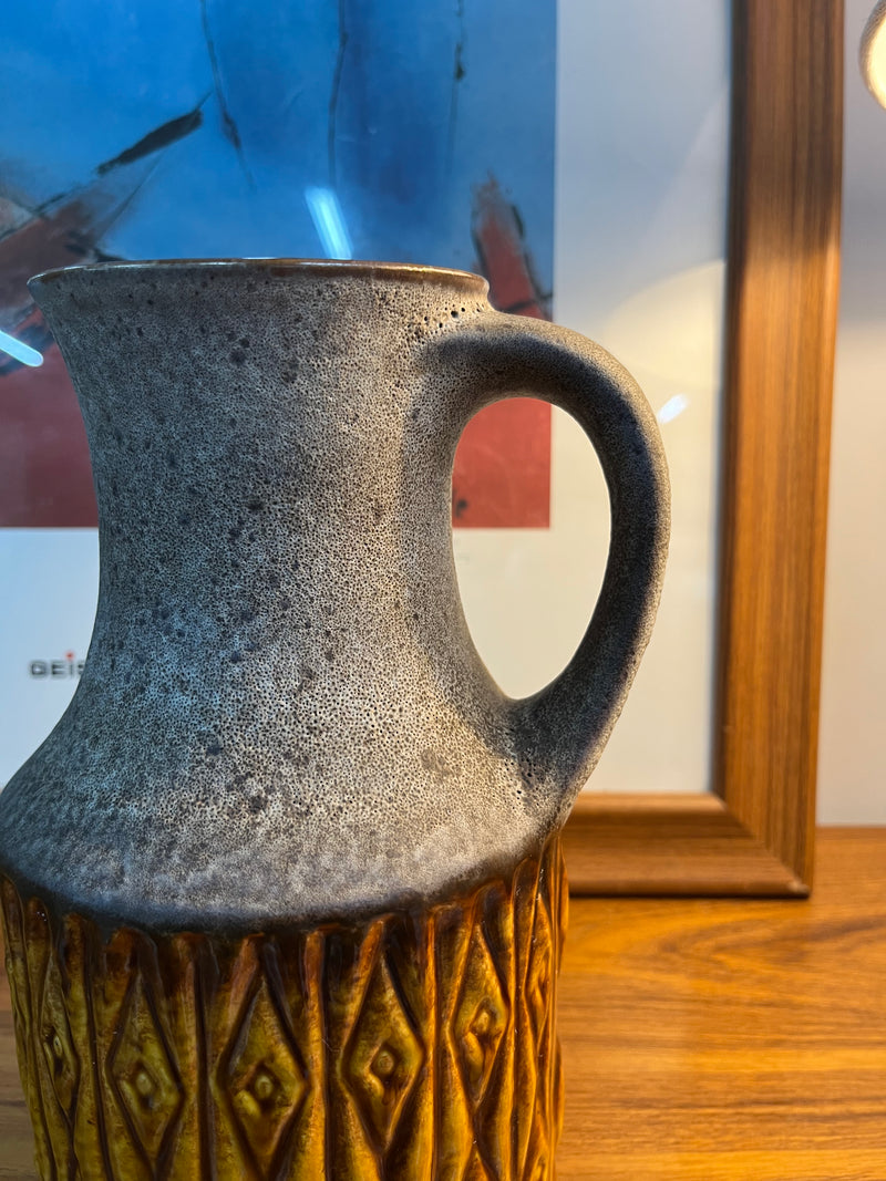 Carstens <br>Fat lava セラミックフラワーベース <br>West Germany 1960's-1970's <br>TAMAGAWABASE - ヴィンテージ SHARK ATTACK