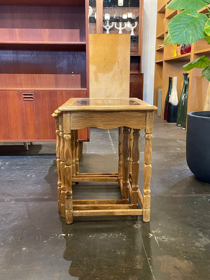 Henning Kjaernulf <br>オークウッド タイルトップネストテーブル <br>Denmark<br>大和店