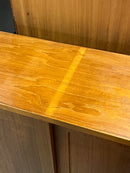 Hundevad & Co. <br> チークウッド キャビネット <br> 1960's , Denmark <br> TAMAGAWA BASE